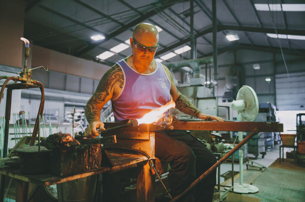 74 Bentley Cupra Christmas road trip glass blowing