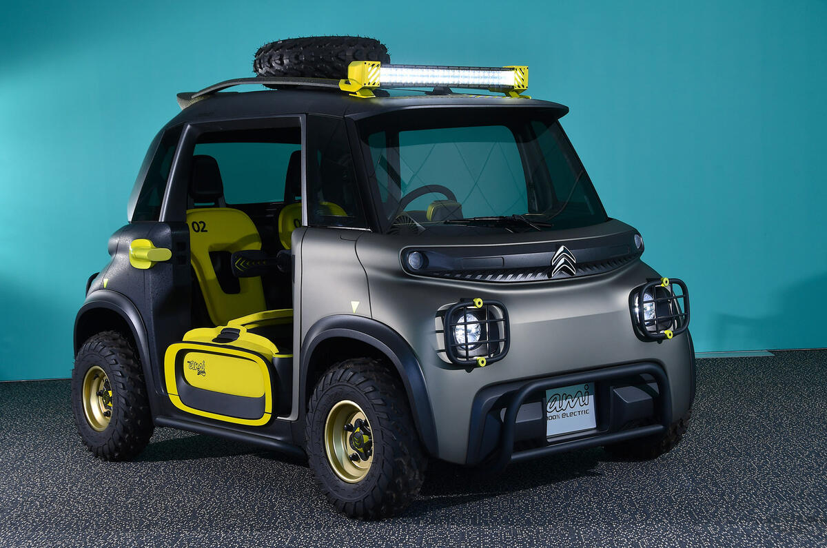 74 Citroen Ami Beach 2022 drive Autocar static 74 Citroen Ami Beach 2022 drive Autocar static