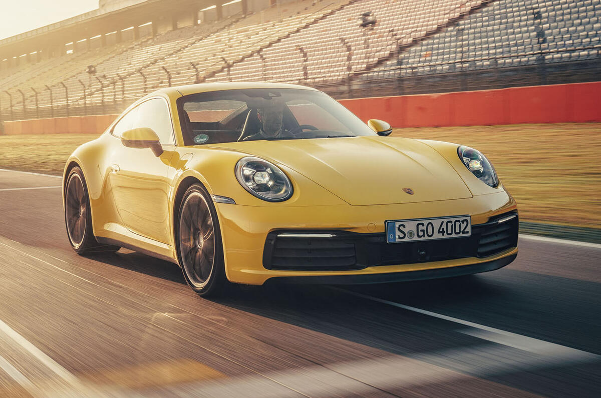 2019 Porsche 911 Carrera S track drive - track front
