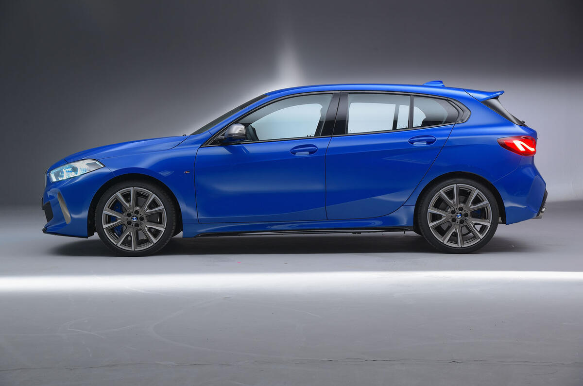 BMW 1 Series 2019 official reveal - studio side