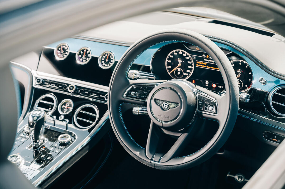 76 Ferrari Roma triple test 2021 bentley interior 76 Ferrari Roma triple test 2021 bentley interior