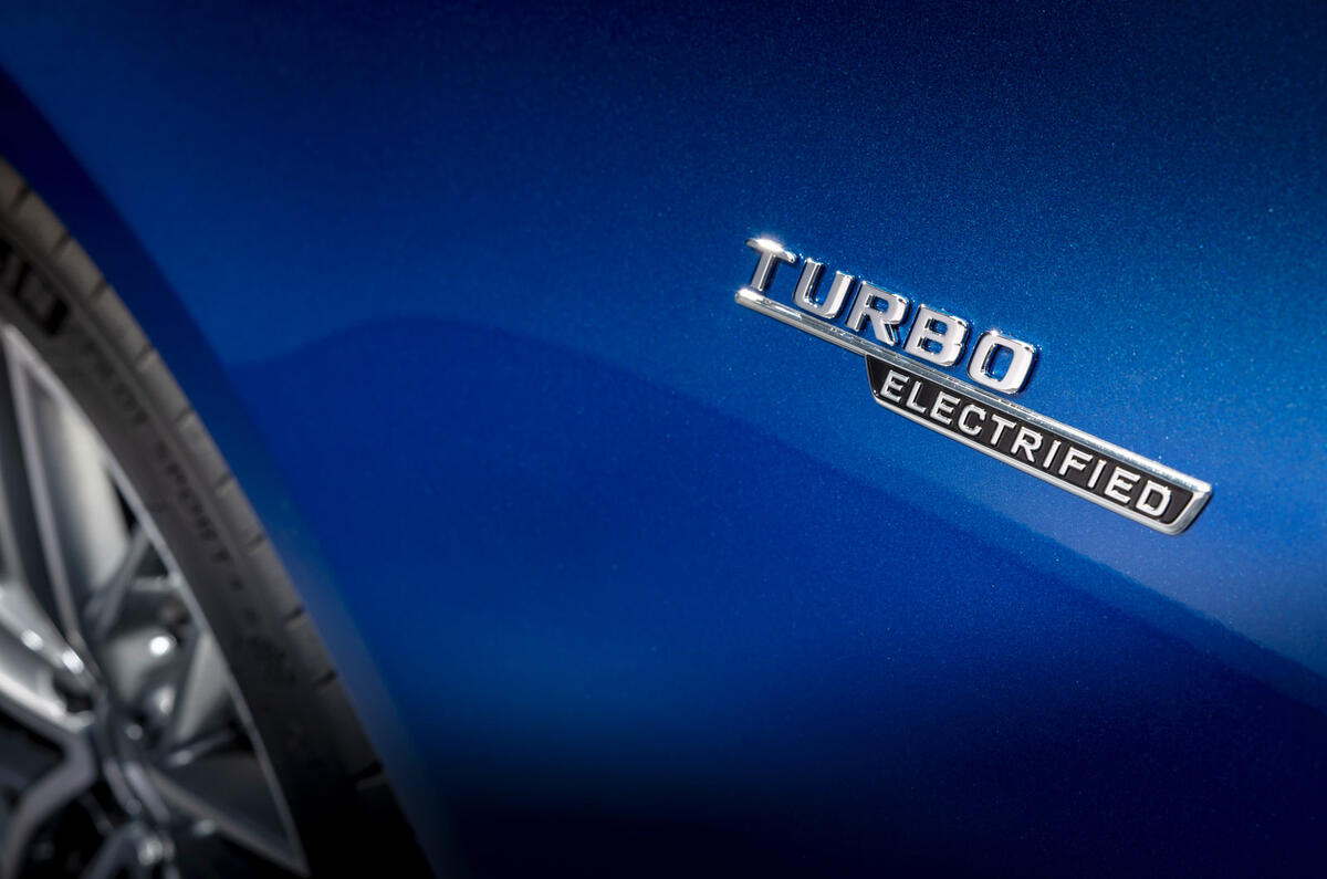 76 Mercedes AMG C43 estate 2022 official reveal side badge