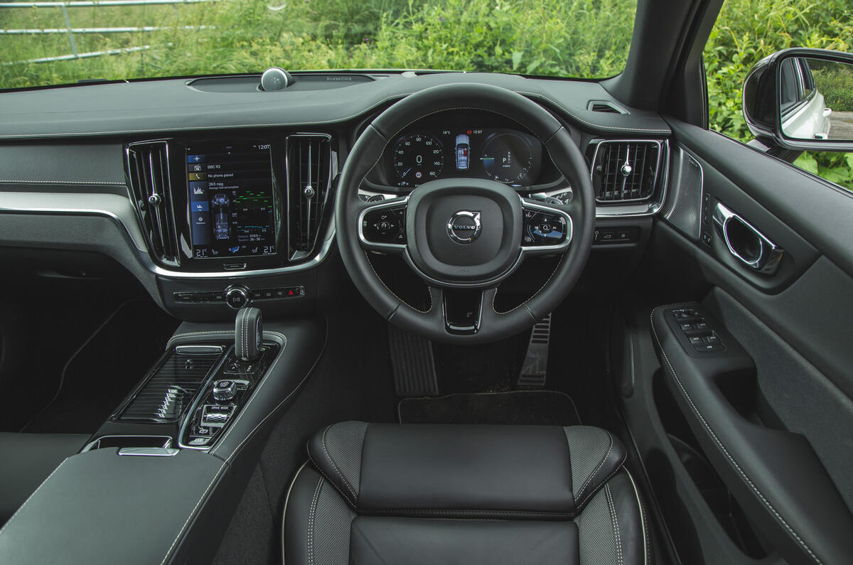 76 PHEV wagons triple test 2021 v60 cabin