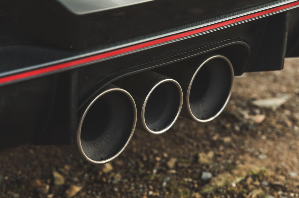 Britain's best affordable drivers car 2020 - Honda Civic Type R limited - exhausts Britain's best affordable drivers car 2020 - Honda Civic Type R limited - exhausts
