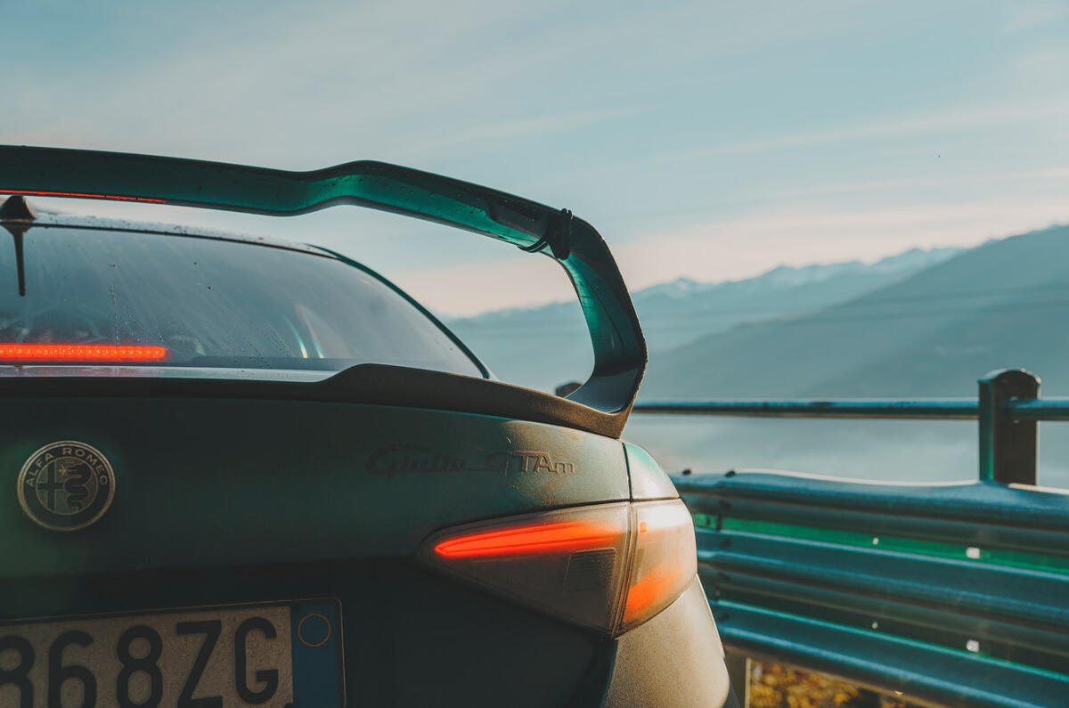 78 Alfa GTAm road trip 2022 spoiler 78 Alfa GTAm road trip 2022 spoiler