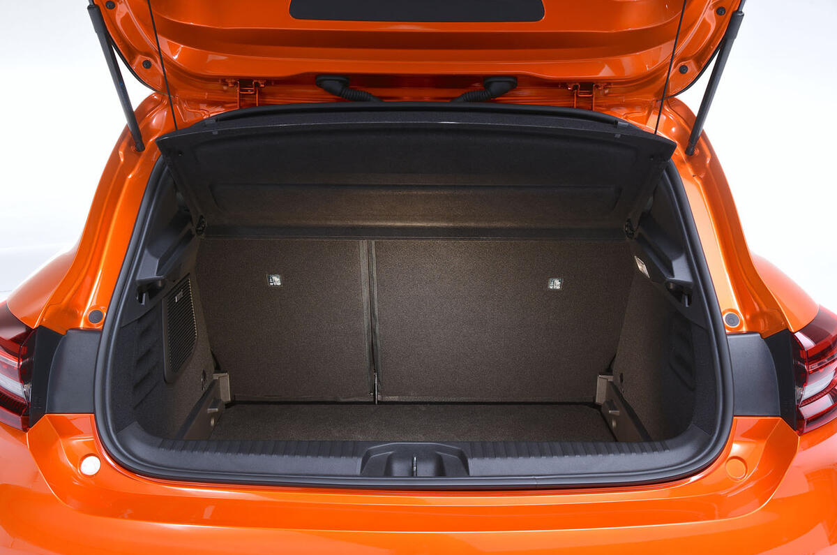 Renault Clio 2019 Autocar studio static - boot