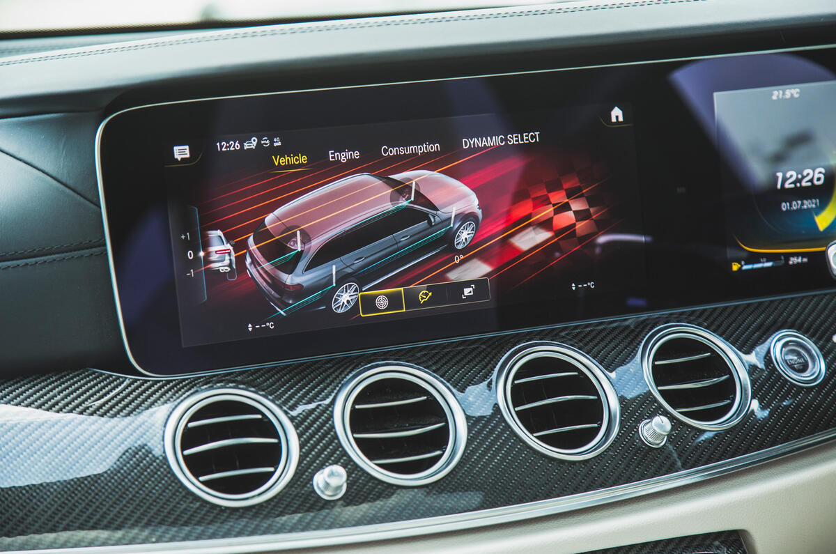 78 super estate triple test 2021 AMG infotainment 78 super estate triple test 2021 AMG infotainment