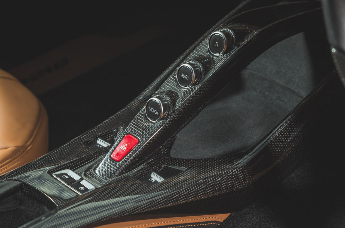 79 Ferrari 812 meets 550 2022 812 gear selector 79 Ferrari 812 meets 550 2022 812 gear selector