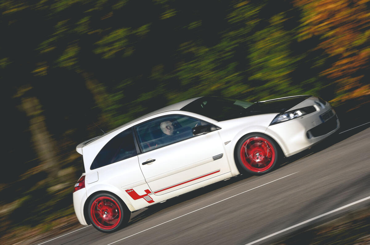 Renaultsport history picture special - Renaultsport Megane R26.r Renaultsport history picture special - Renaultsport Megane R26.r