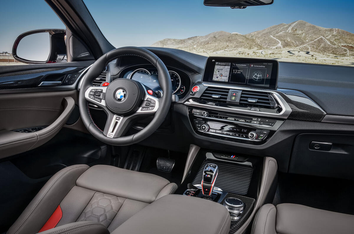 BMW X4M official press - cabin