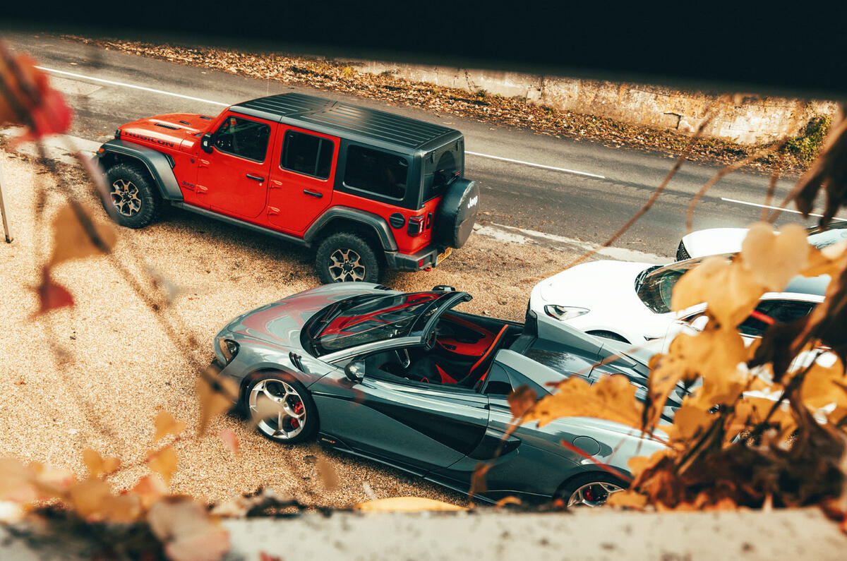 Jeep Wrangler and McLaren 600LT Jeep Wrangler and McLaren 600LT