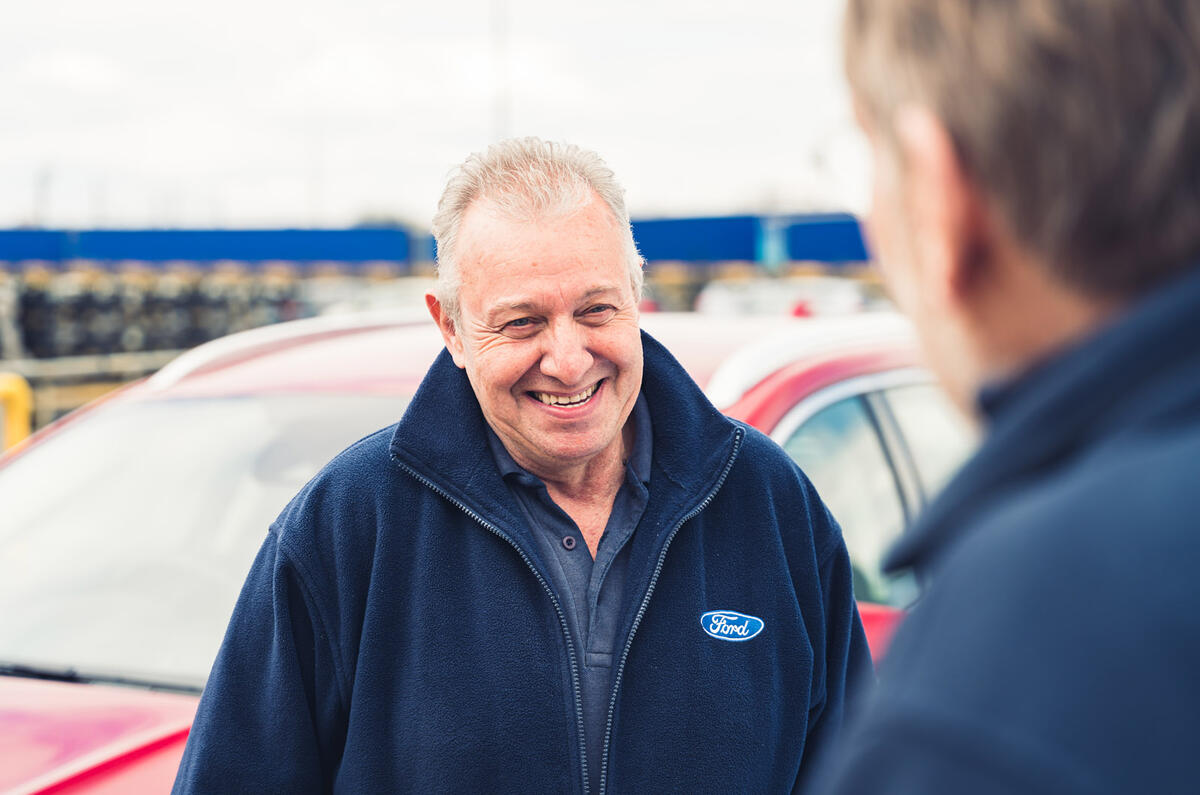 7 Mondeo Vs Mondeo 2021 27