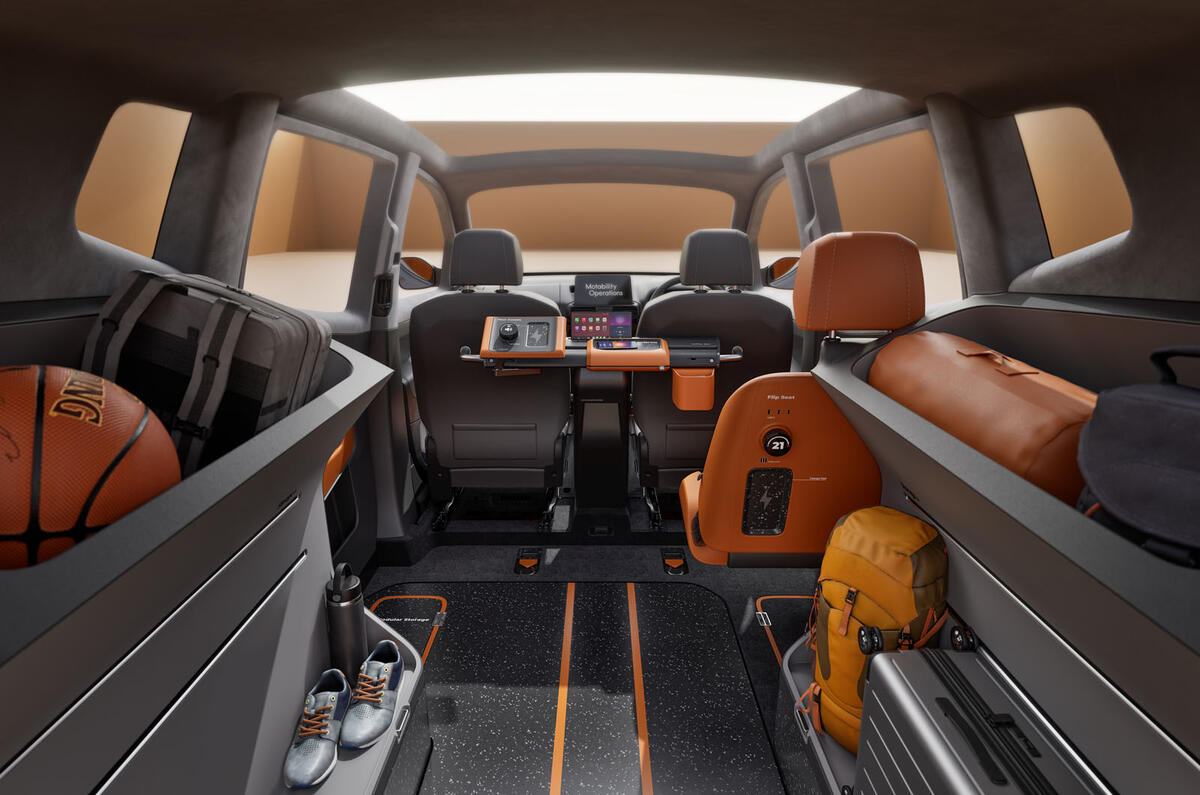 7 Motability Operations   CALLUM   eVITA concept   Interior rear