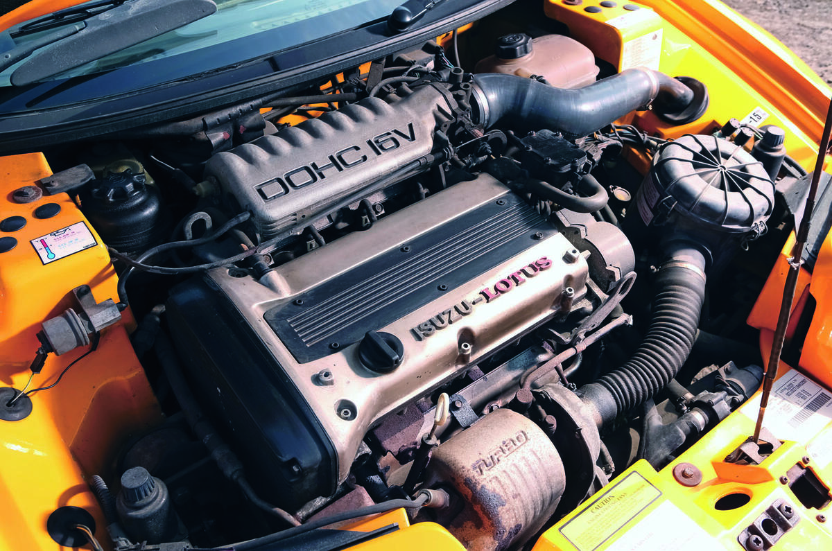 Lotus Elan S2 engine