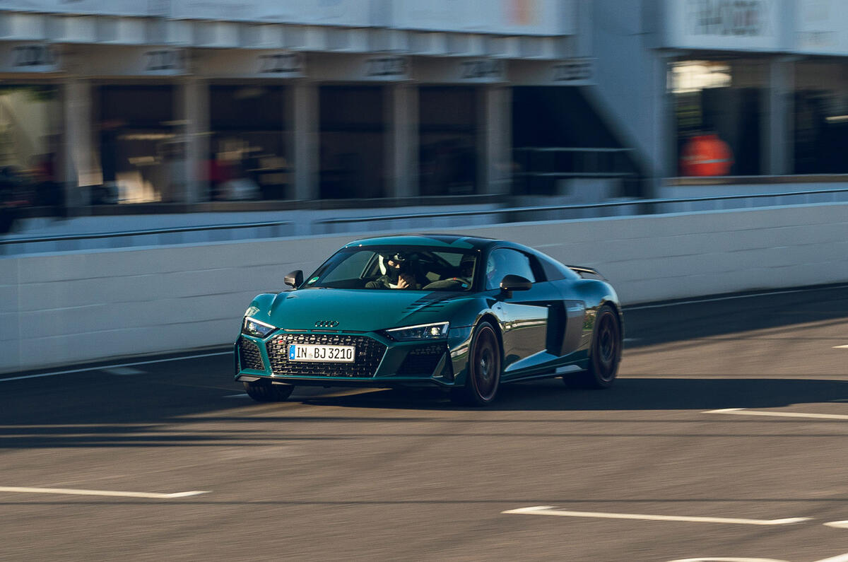 Audi R8 Quattro - front Audi R8 Quattro - front
