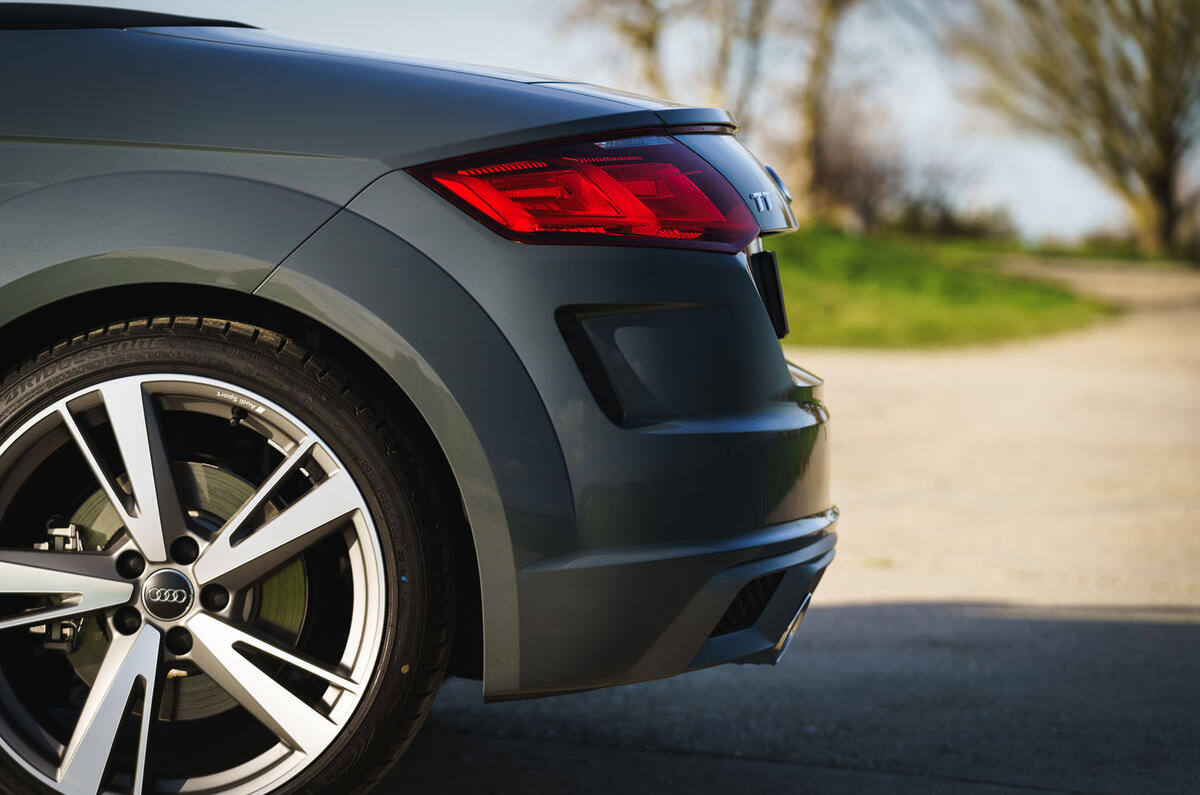 Audi Tt 1 8 Tfsi S Line Review