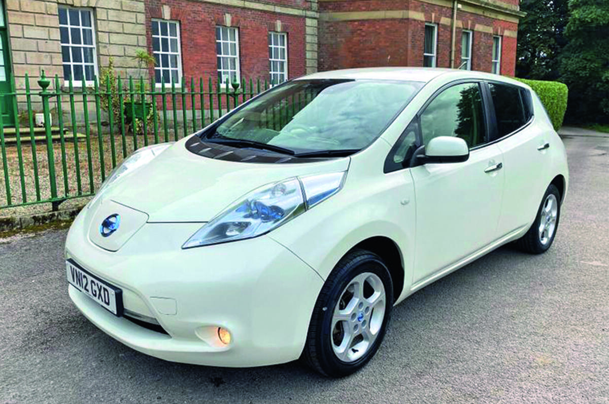Nissan Leaf - front Nissan Leaf - front