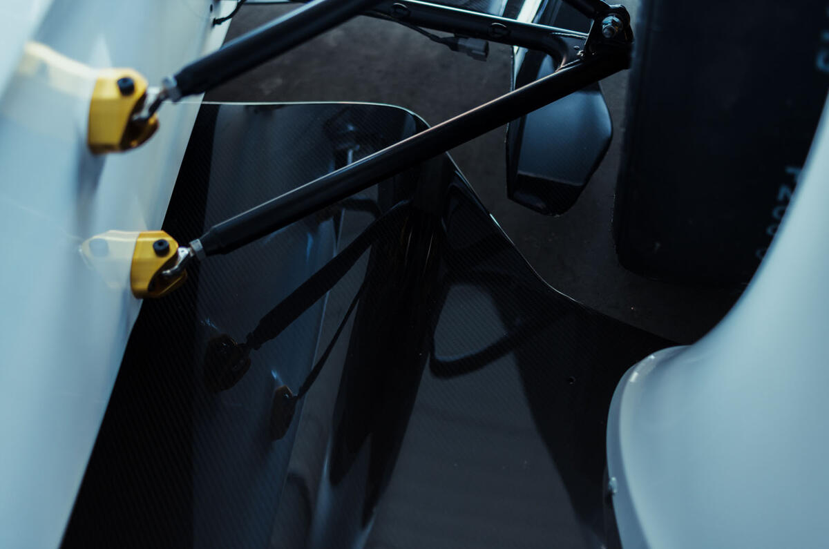 8 Praga R1 2021 official images arms 8 Praga R1 2021 official images arms