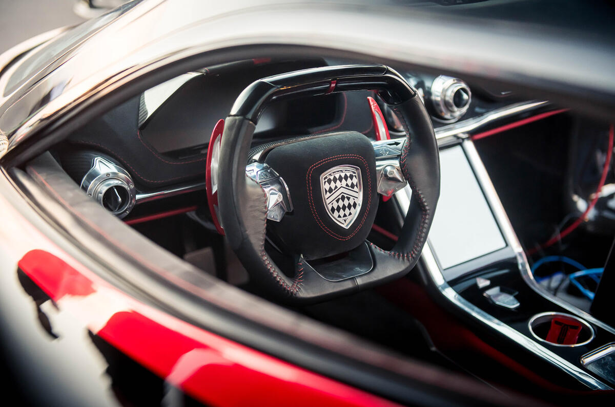 SSC Tuatara - interior SSC Tuatara - interior