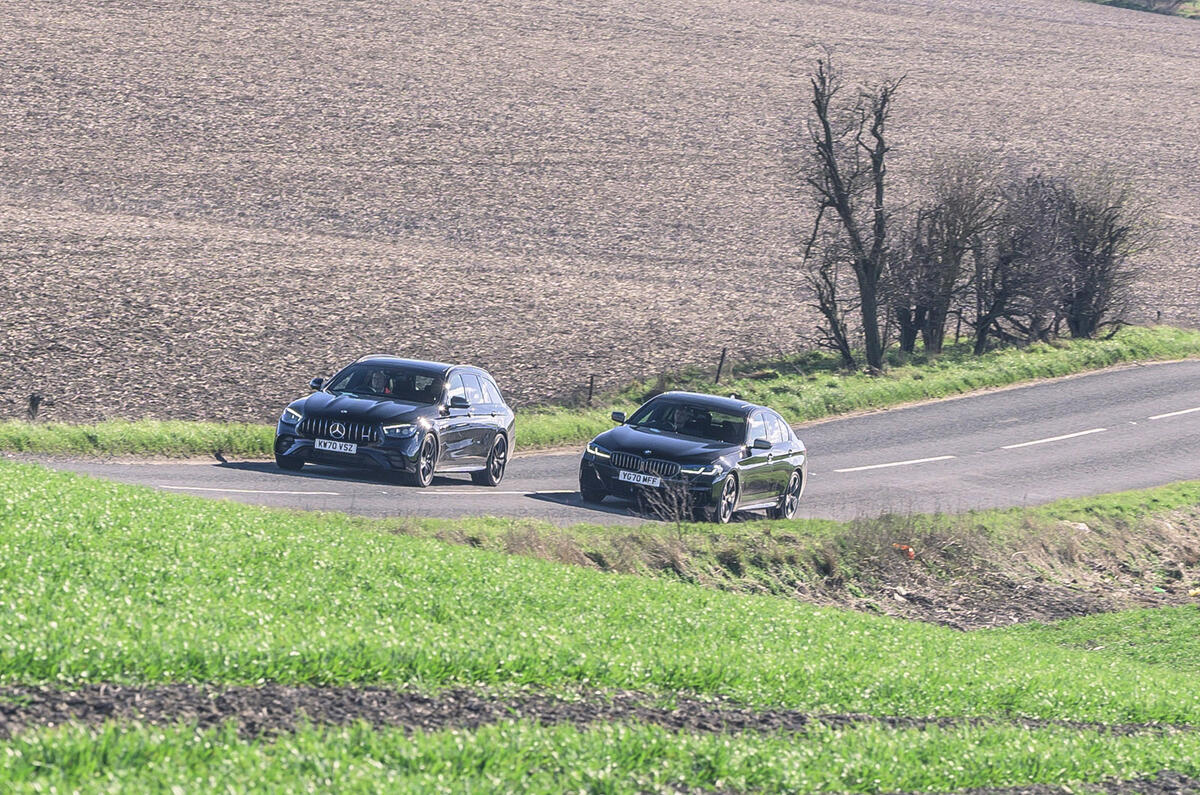 80 bmw m550i vs mercedes amg e53 2021 twin test tracking side 80 bmw m550i vs mercedes amg e53 2021 twin test tracking side