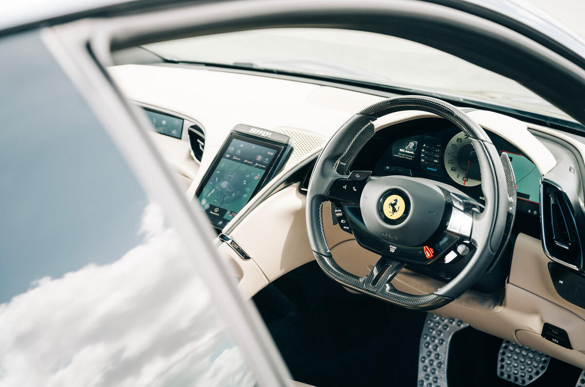 80 Ferrari Roma triple test 2021 Ferrari interior 80 Ferrari Roma triple test 2021 Ferrari interior