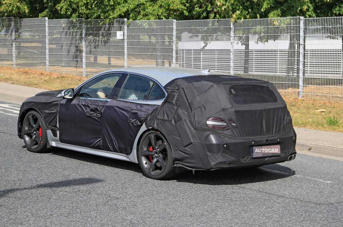Genesis G70 Shooting Brake - spy shots Genesis G70 Shooting Brake - spy shots