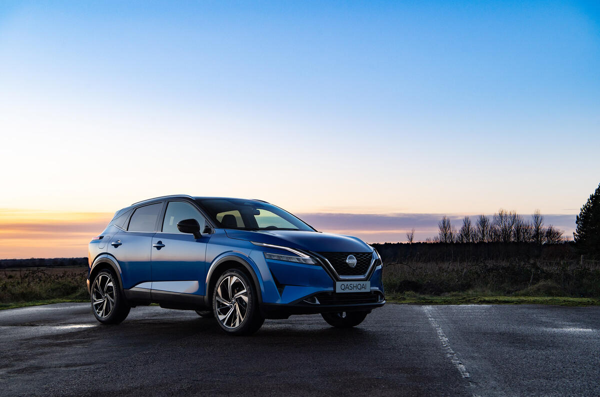80 Nissan Qashqai 2021 official reveal static front 80 Nissan Qashqai 2021 official reveal static front