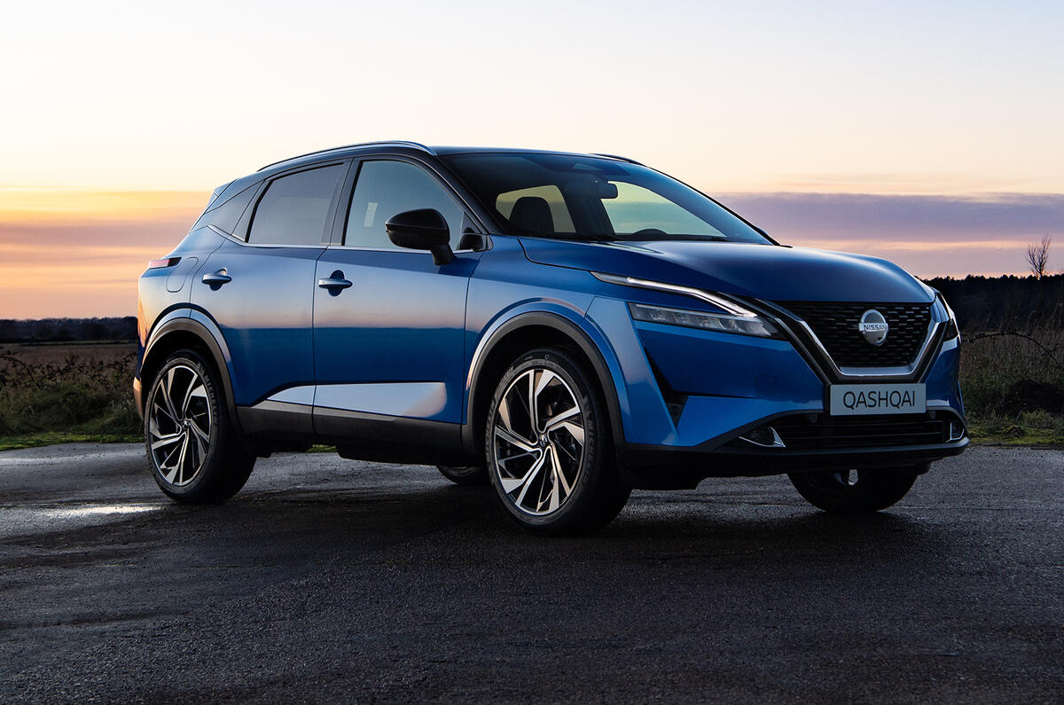80 Nissan Qashqai 2021 official reveal static front