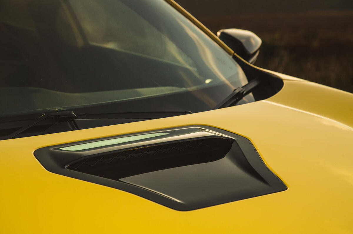 Britain's best affordable drivers car 2020 - Honda Civic Type R limited - bonnet Britain's best affordable drivers car 2020 - Honda Civic Type R limited - bonnet