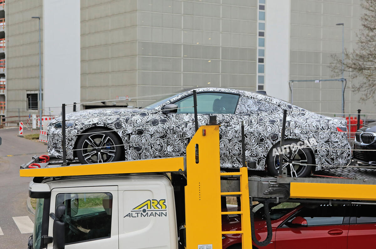 BMW 4 Series Coupe 2020 - static side BMW 4 Series Coupe 2020 - static side