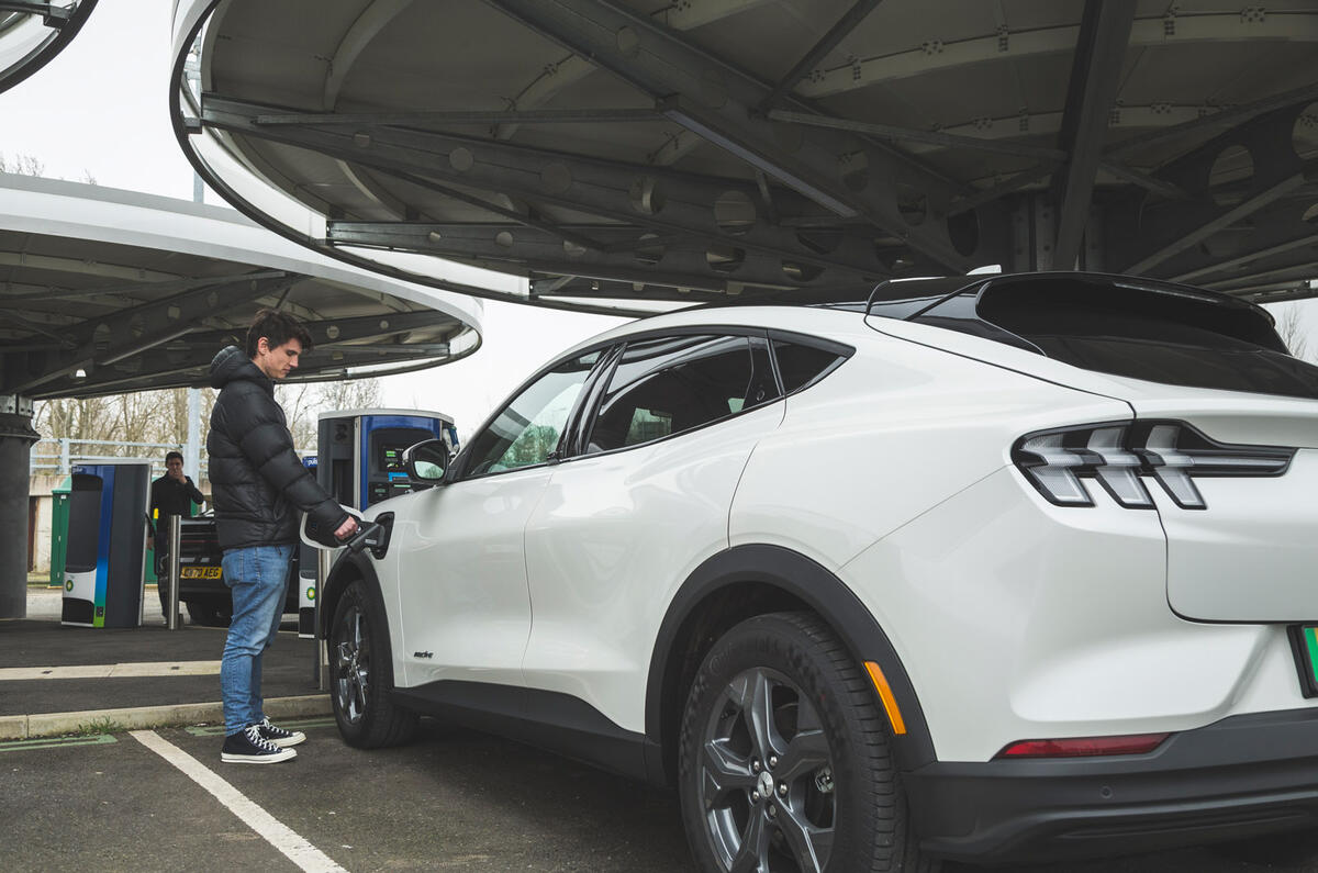 81 Mustang Mach e ID 4 Polestar 2 triple test 2021 Mustang charging 81 Mustang Mach e ID 4 Polestar 2 triple test 2021 Mustang charging