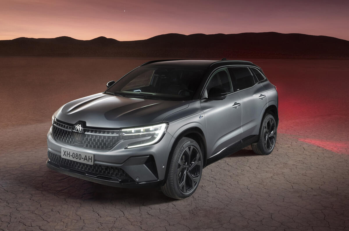 81 Renault Austral 2022 official reveal static front 81 Renault Austral 2022 official reveal static front