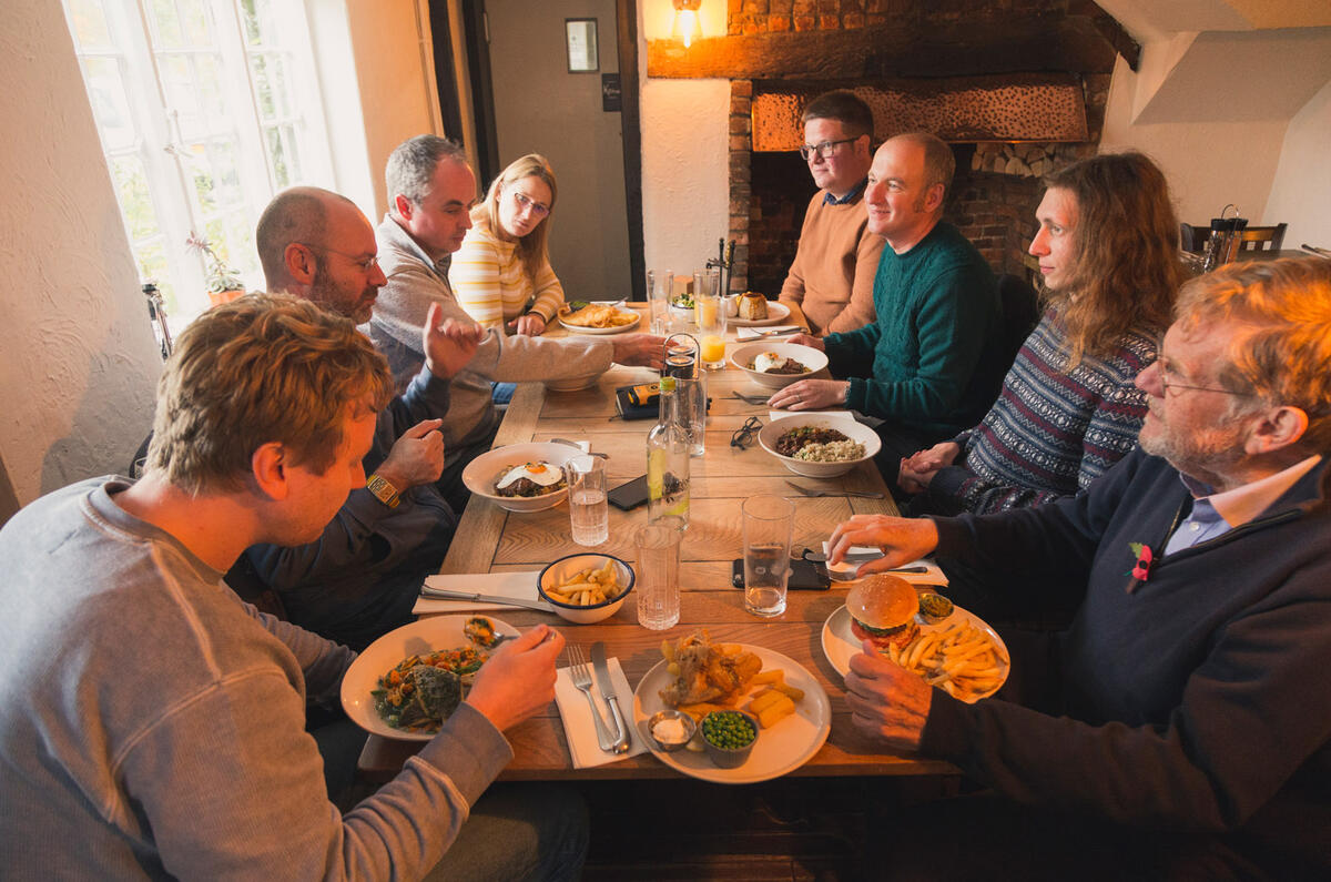 81 road testers christmas lunch 2021 group inside