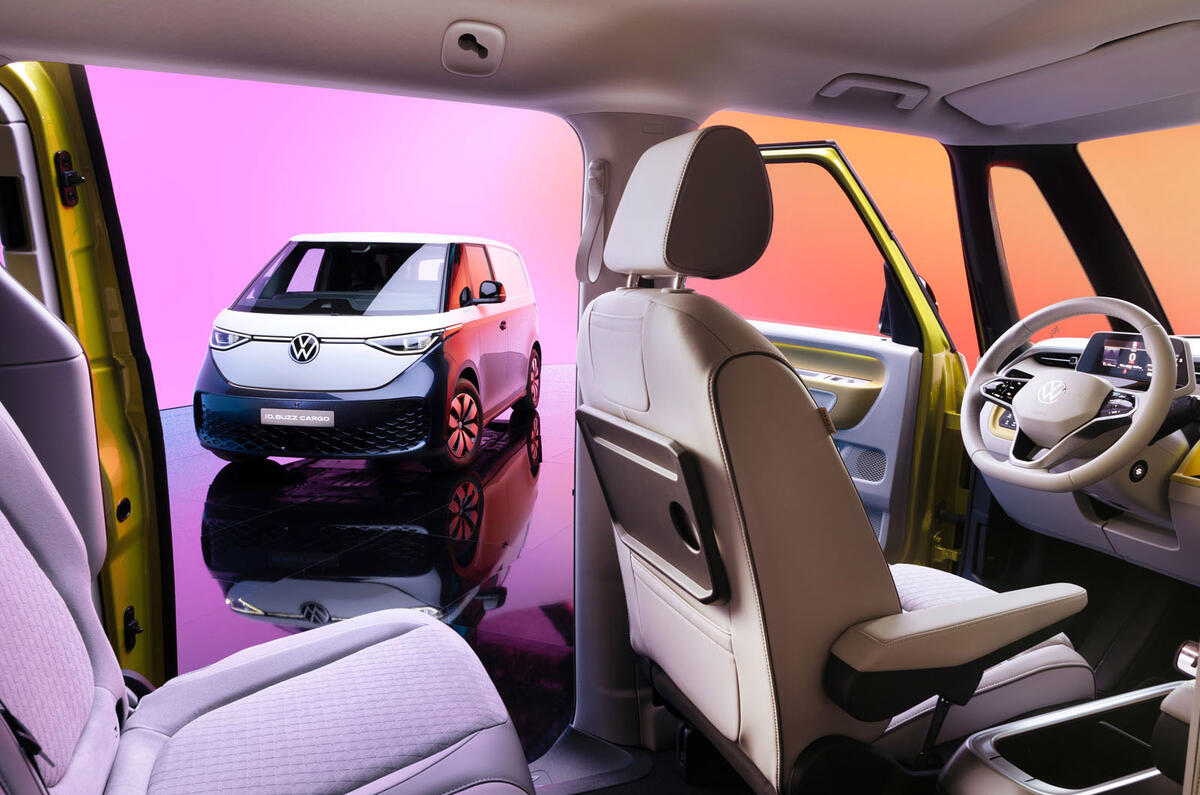 81 VW ID Buzz 2022 official reveal static 81 VW ID Buzz 2022 official reveal static
