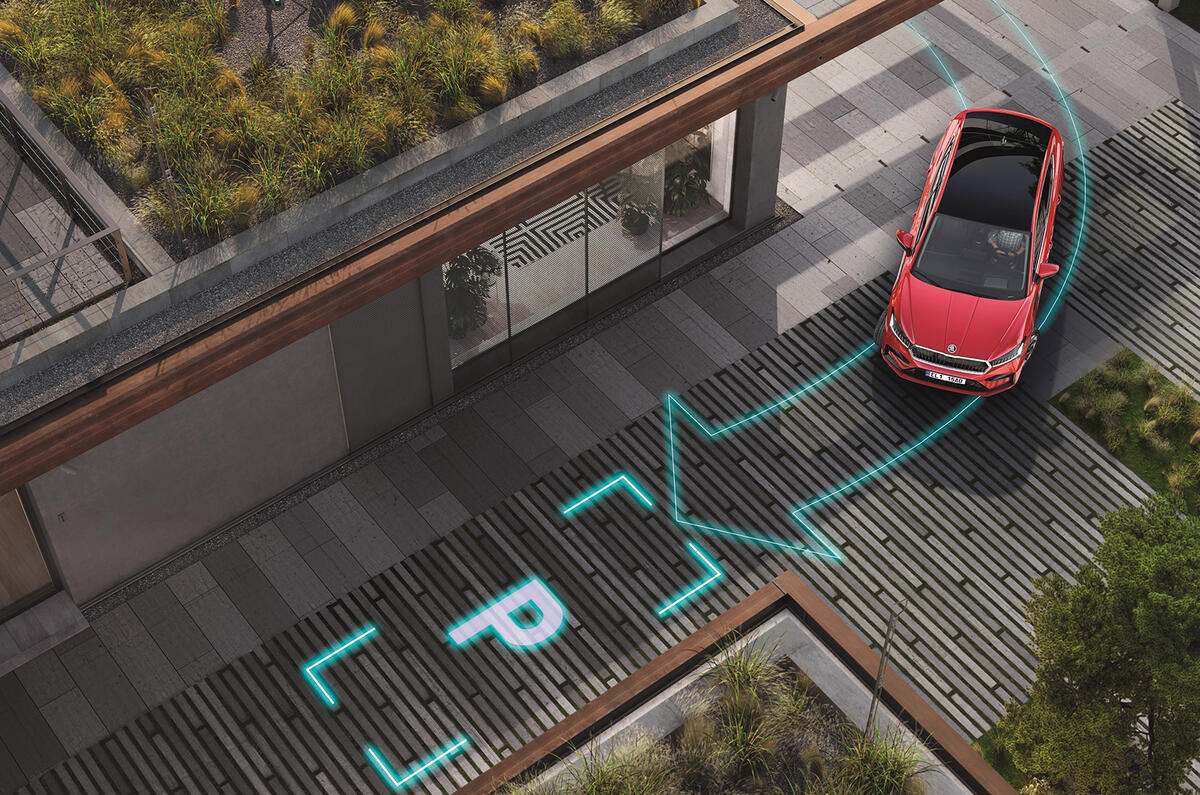 Skoda Enyaq automated parking Skoda Enyaq automated parking