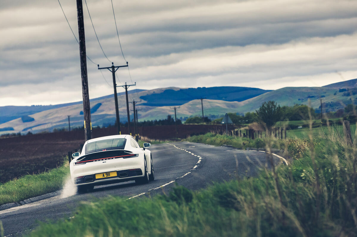 82 A911 on the A911 feature splash rear 82 A911 on the A911 feature splash rear