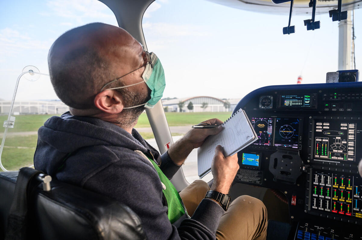 Autocar Christmas Road Test 2020: the Goodyear Blimp - Matt Prior Autocar Christmas Road Test 2020: the Goodyear Blimp - Matt Prior