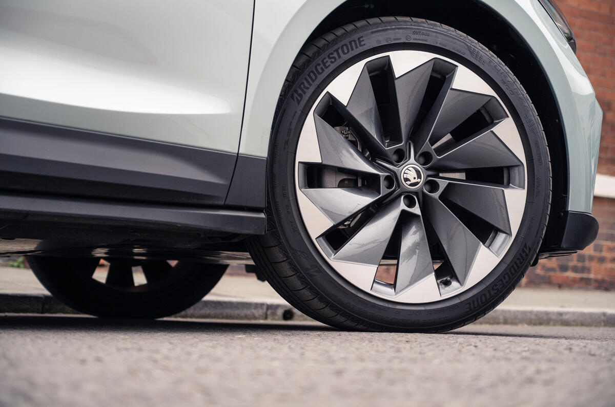 82 Enyaq vs Ioniq 5 2021 Skoda alloys 82 Enyaq vs Ioniq 5 2021 Skoda alloys