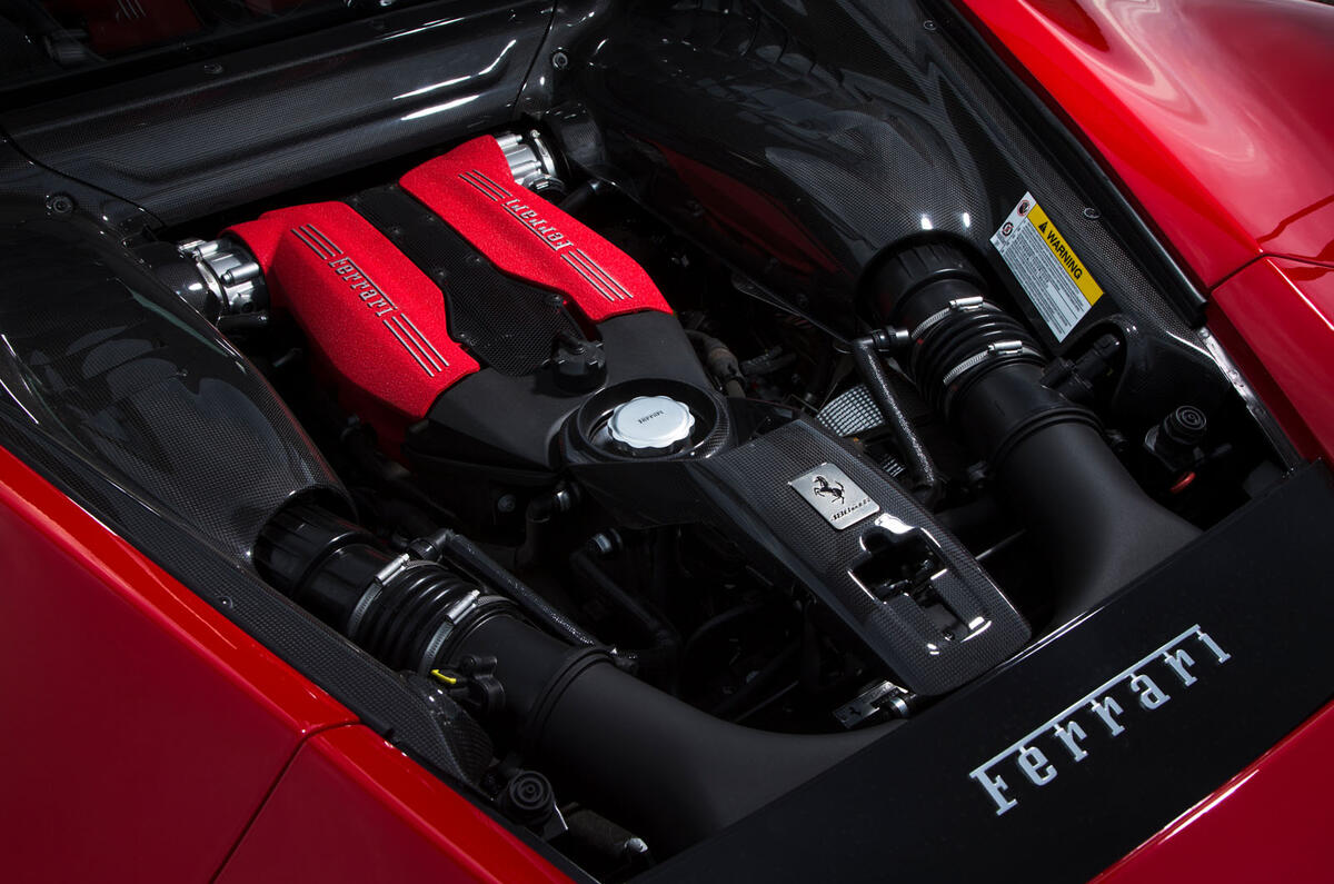 Ferrari 488 GTB rewind - engine Ferrari 488 GTB rewind - engine