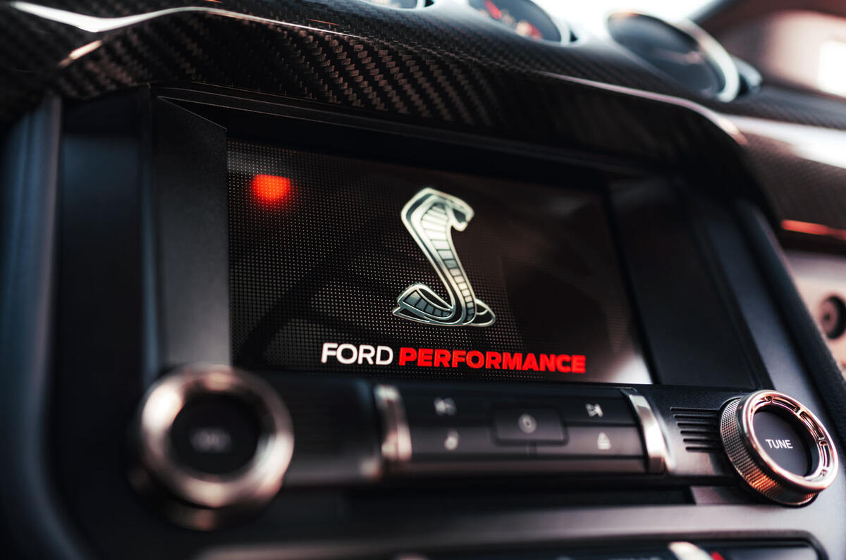 Ford Shelby Mustang GT500 official reveal - infotainment