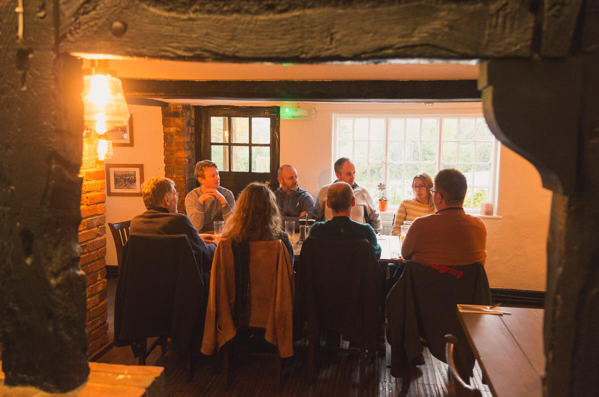 82 road testers christmas lunch 2021 at table