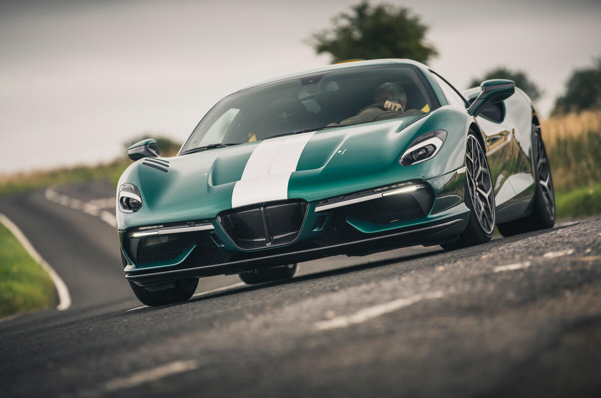 82 Touring Arese RH 95 2021 drive cornering front