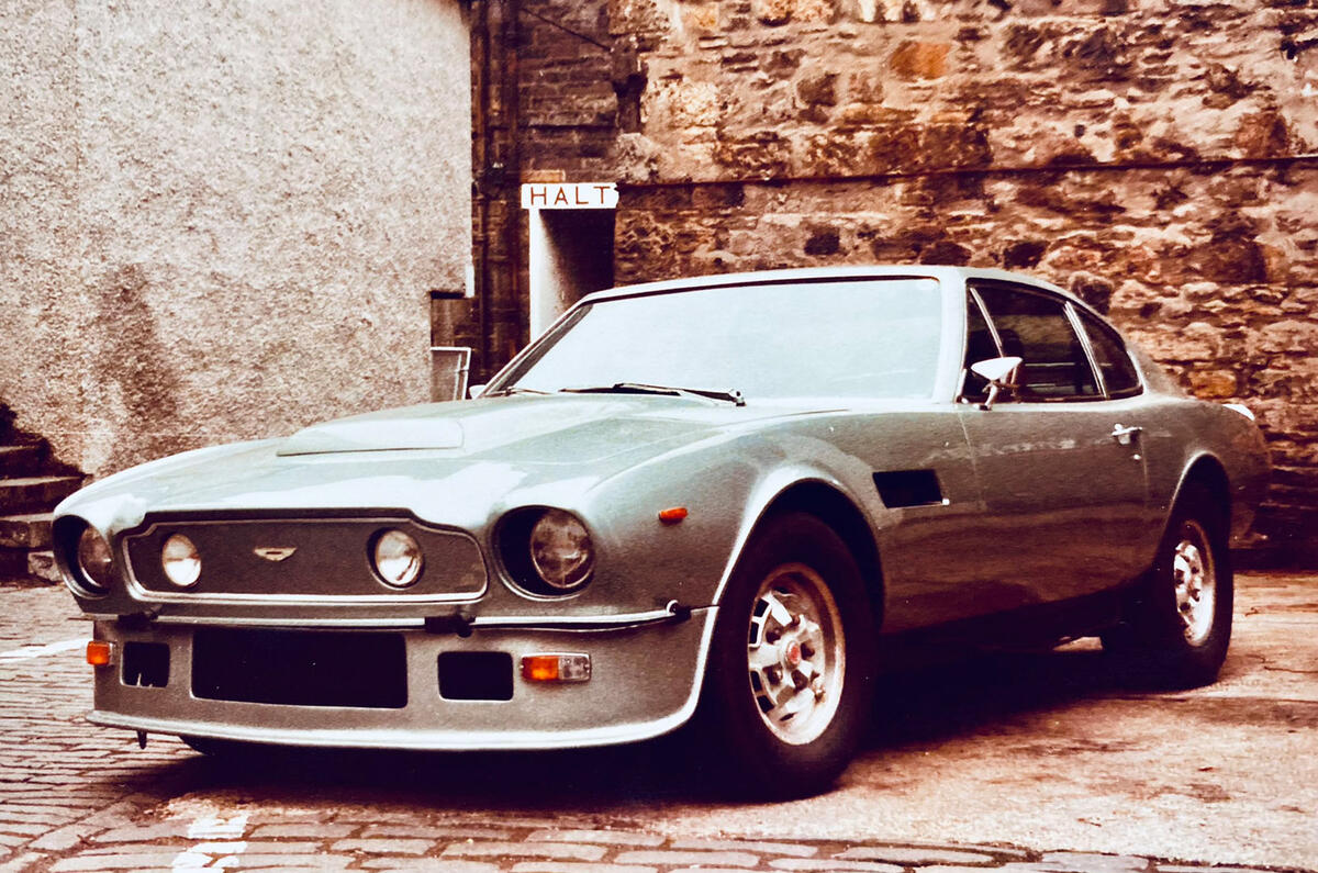 82 victor wilson aston martin v8 vantage 82 victor wilson aston martin v8 vantage