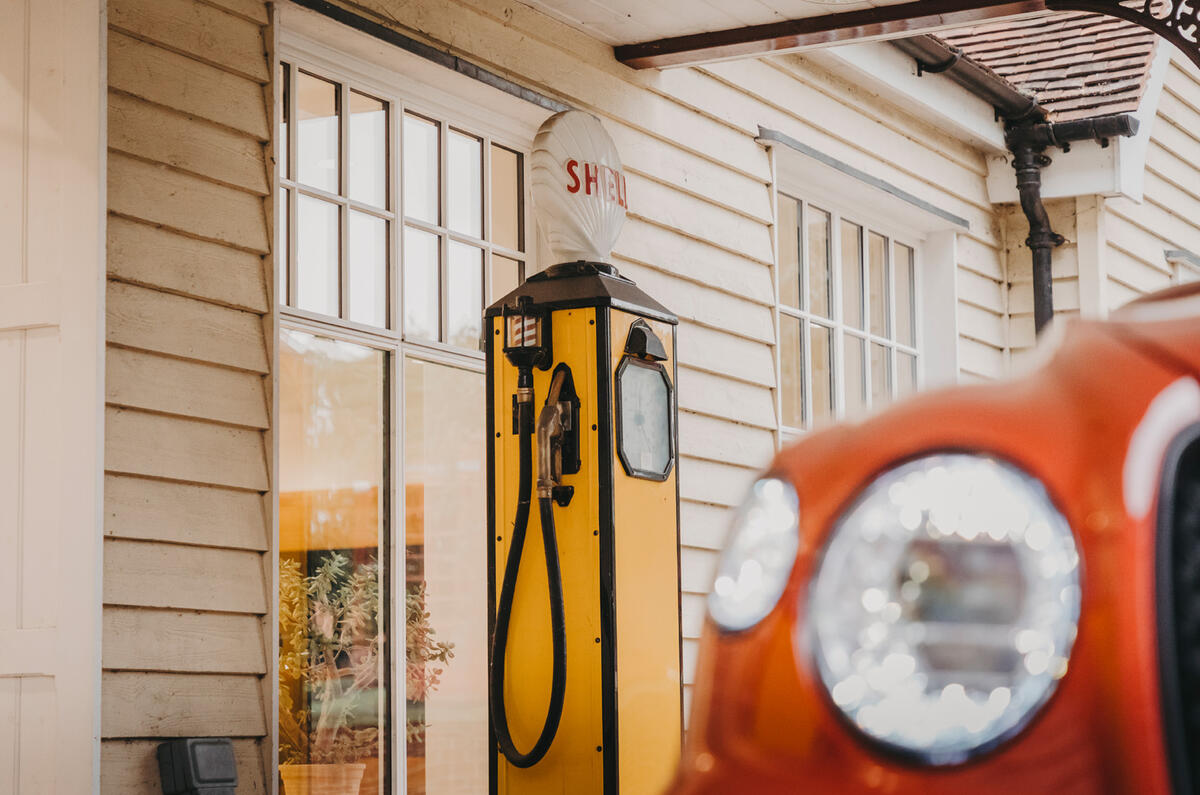 83 500 miles in Bentayga feature petrol pump 83 500 miles in Bentayga feature petrol pump