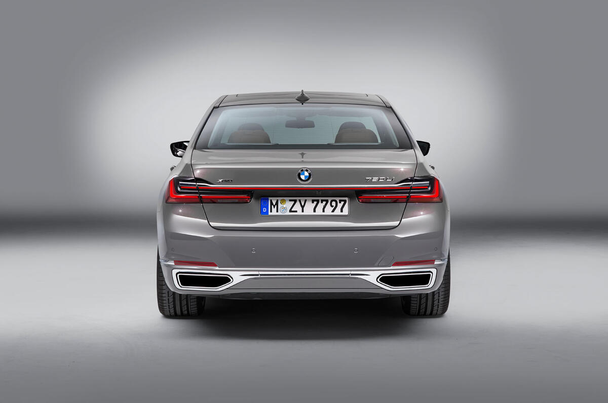 2019 BMW 7 Series official reveal - static rear