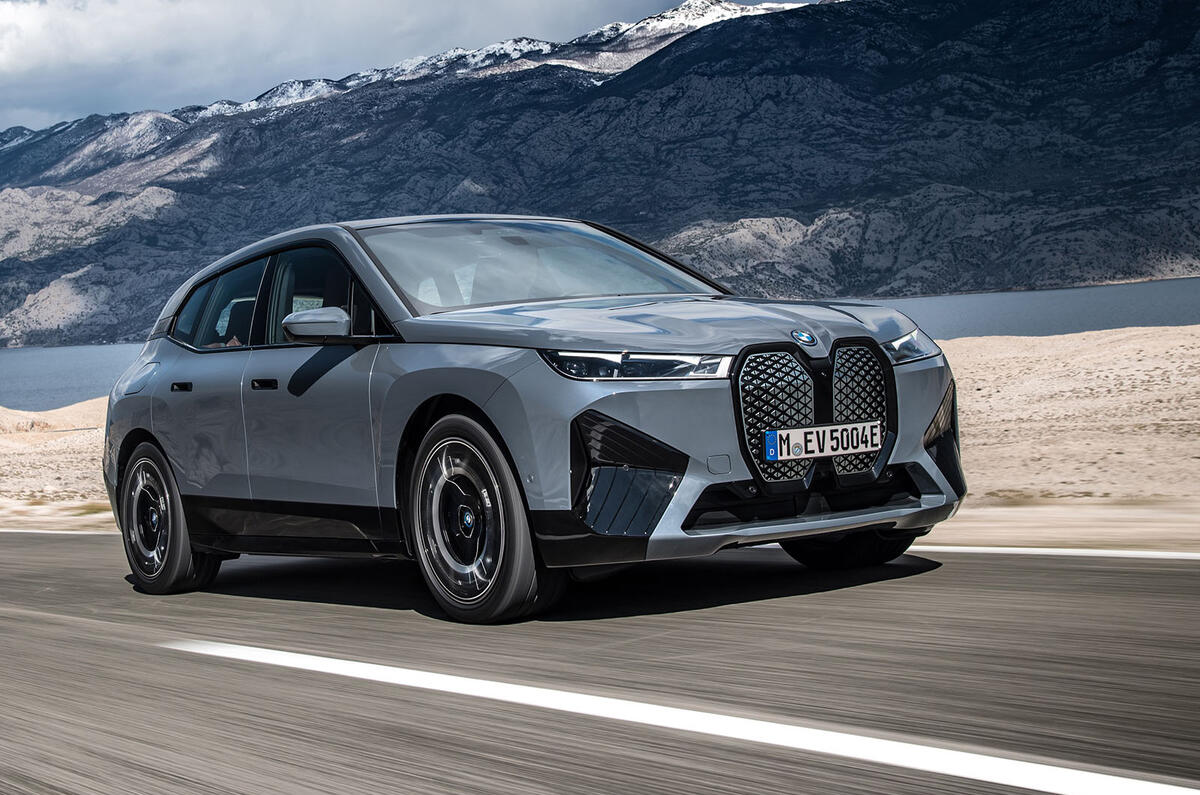 83 BMW iX prototype ride 2021 road front