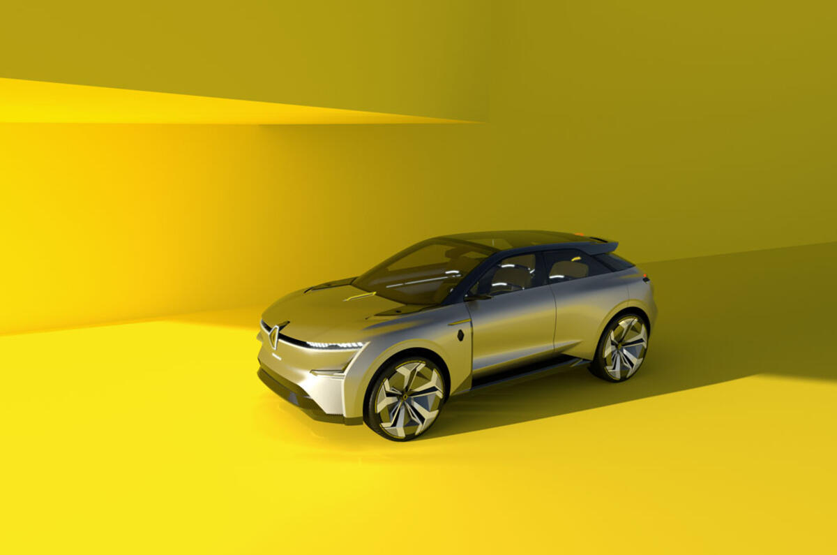 Renault Morphoz concept official studio images - retracted Renault Morphoz concept official studio images - retracted