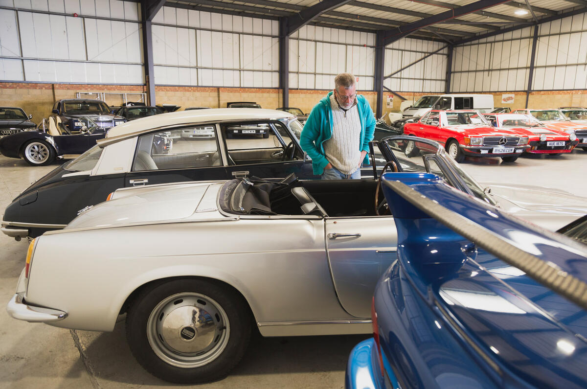 83 The Market auctioneer visit 2022 convertible 83 The Market auctioneer visit 2022 convertible