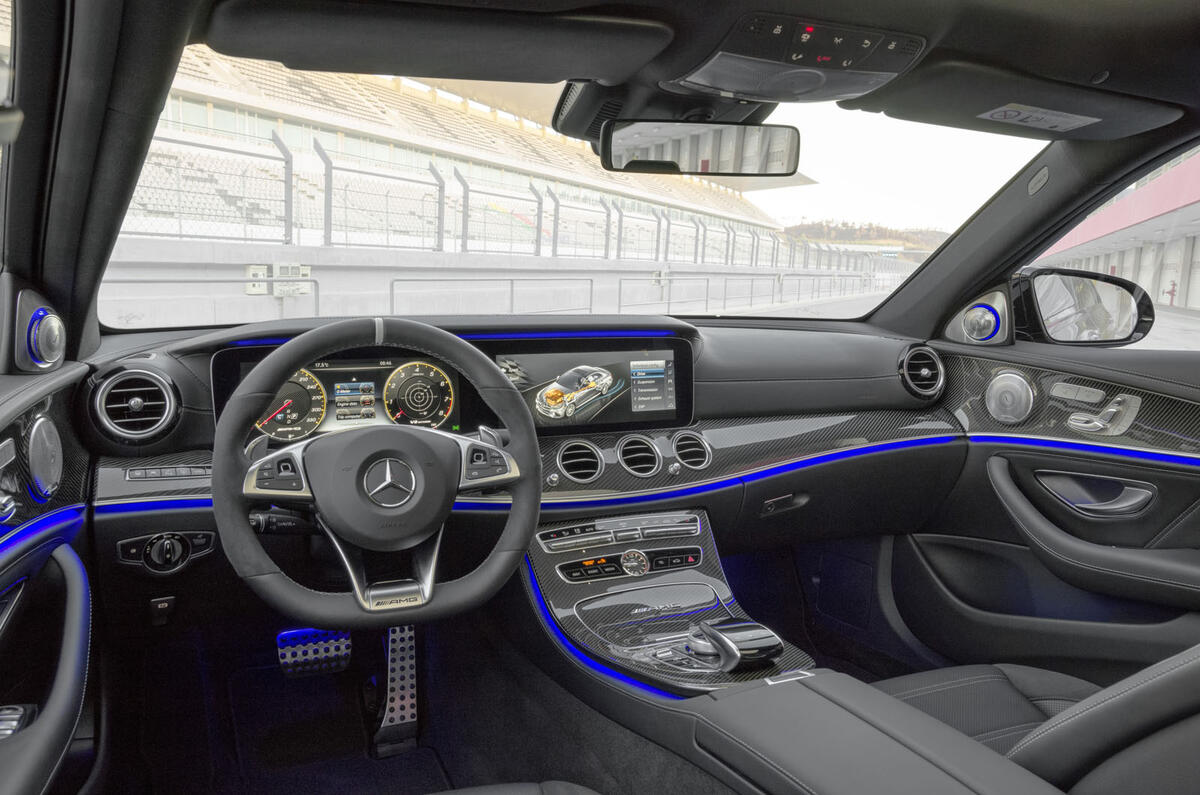 Mercedes-AMG E 63 interior