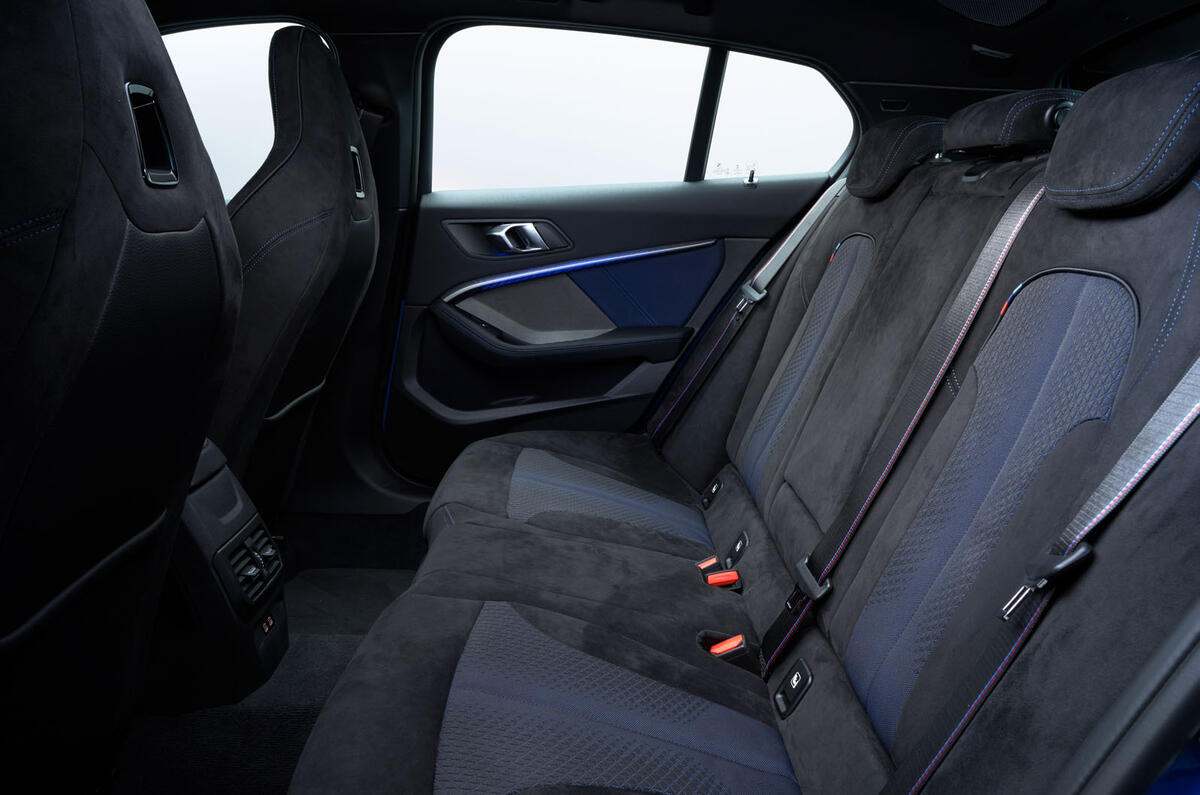 BMW 1 Series 2019 official reveal - rear seats
